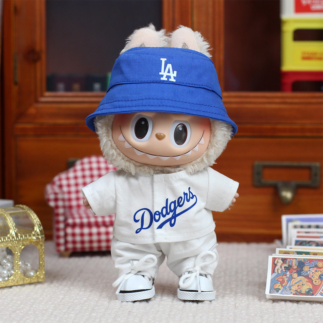 Monz Customs™ Labubu’s Baseball-Inspired Fits