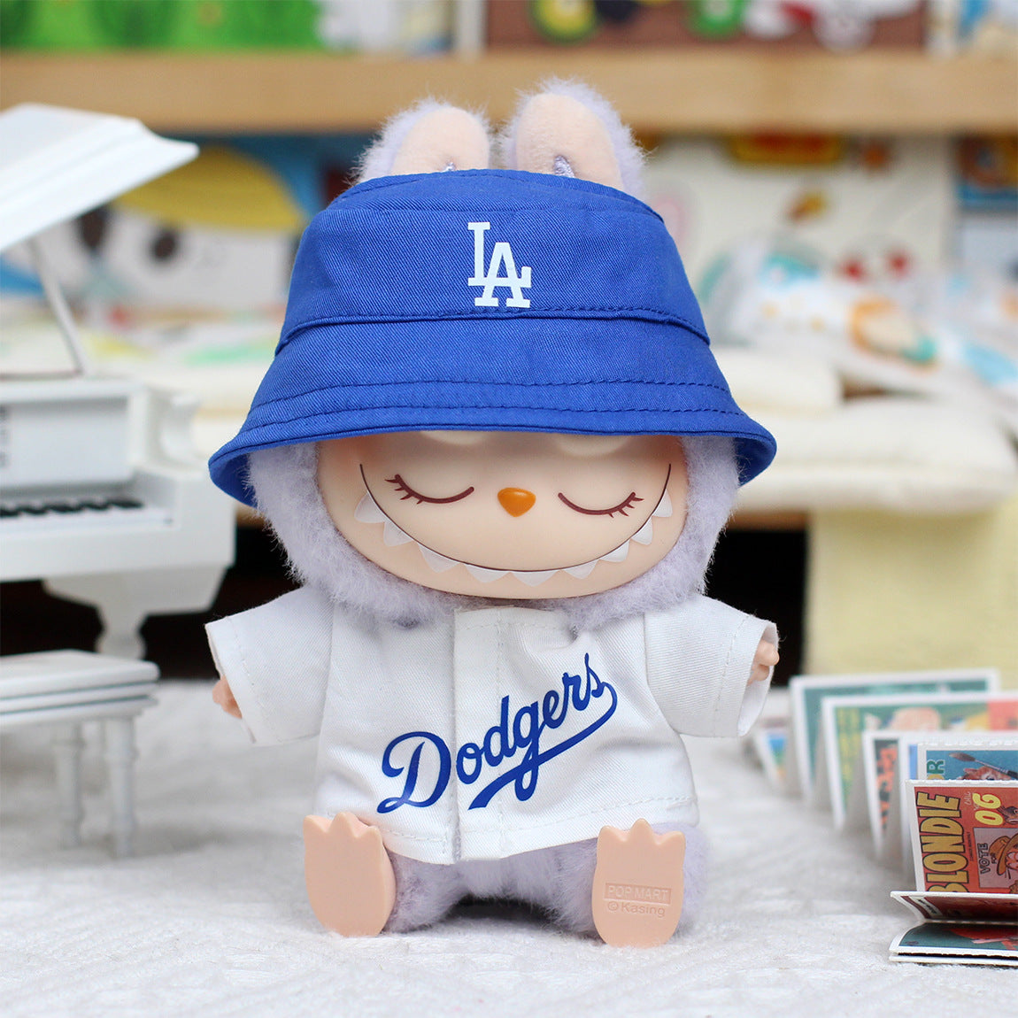 Monz Customs™ Labubu’s Baseball-Inspired Fits
