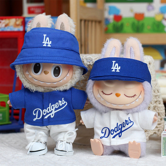 Monz Customs™ Labubu’s Baseball-Inspired Fits